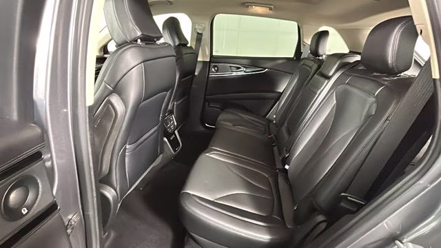 2022 Gray Metallic Lincoln Nautilus Reserve AWD SUV