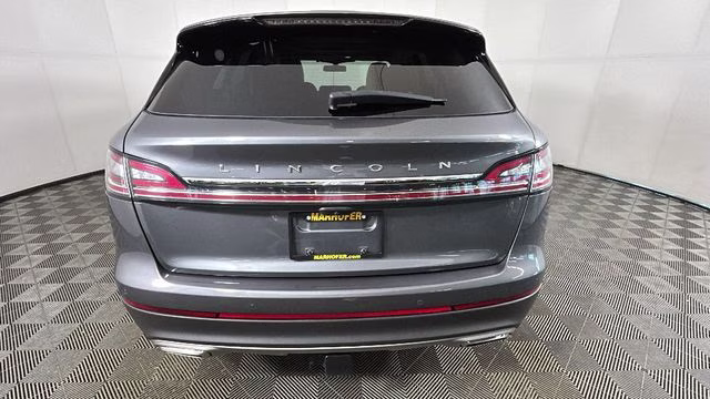 2022 Gray Metallic Lincoln Nautilus Reserve AWD SUV
