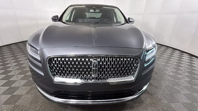 2022 Gray Metallic Lincoln Nautilus Reserve AWD SUV