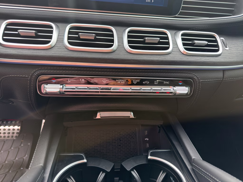2026 Cirrus Silver Metallic Mercedes-Benz GLE Coupe AMG GLE 53 AWD SUV