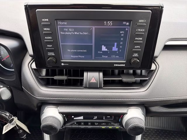 2022 White Toyota RAV4 LE FWD SUV