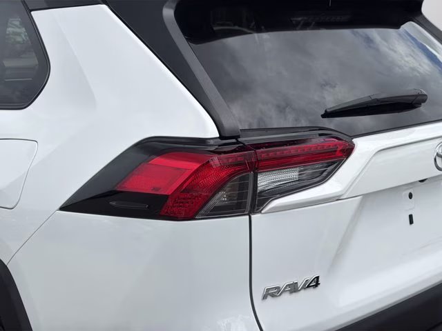 2022 White Toyota RAV4 LE FWD SUV