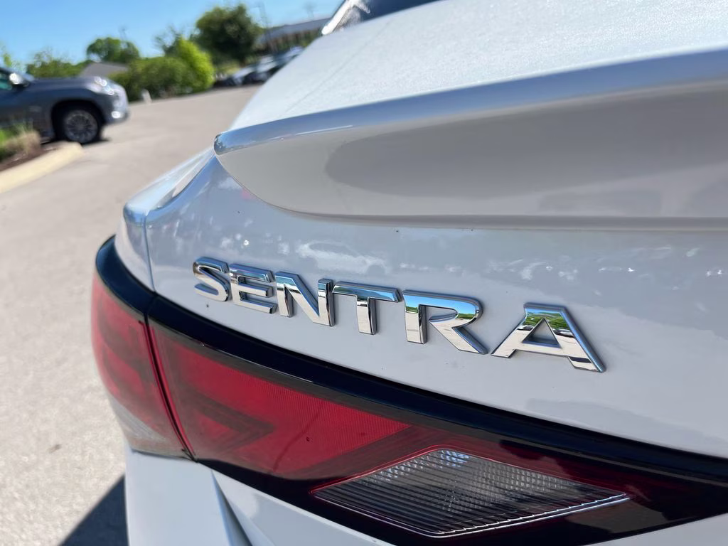 2025 Aspen White Tricoat Nissan Sentra SV FWD Sedan