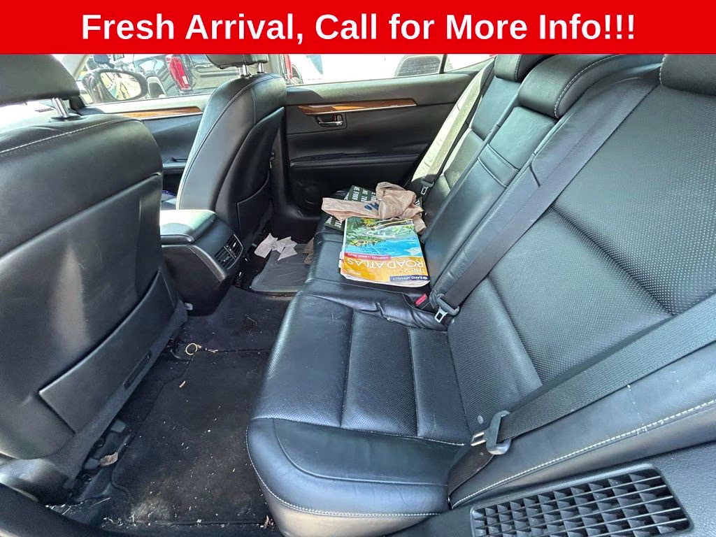 2013 Brown Lexus ES 300h FWD Sedan