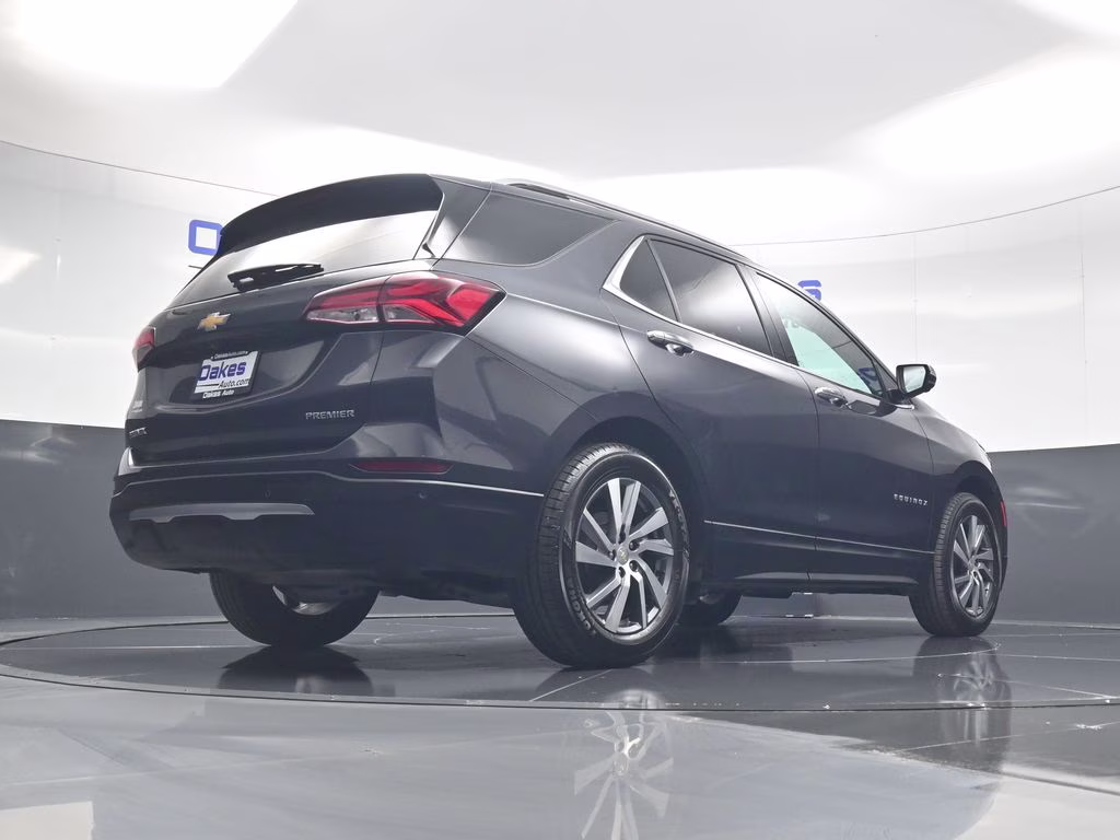 2022 Iron Gray Metallic Chevrolet Equinox Premier FWD SUV