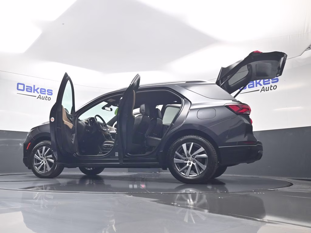 2022 Iron Gray Metallic Chevrolet Equinox Premier FWD SUV