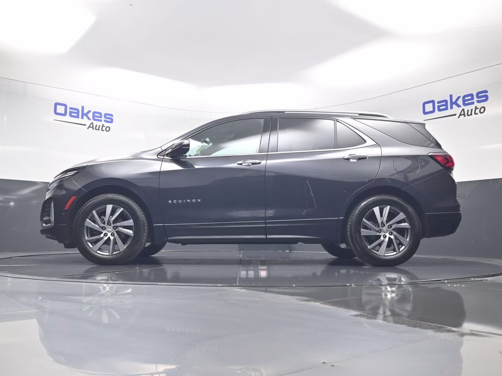 2022 Iron Gray Metallic Chevrolet Equinox Premier FWD SUV