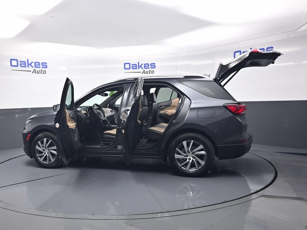 2022 Iron Gray Metallic Chevrolet Equinox Premier FWD SUV