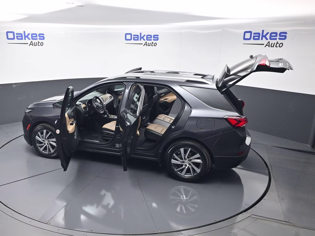 2022 Iron Gray Metallic Chevrolet Equinox Premier FWD SUV