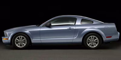2005 Ford Mustang V6 Deluxe RWD Coupe