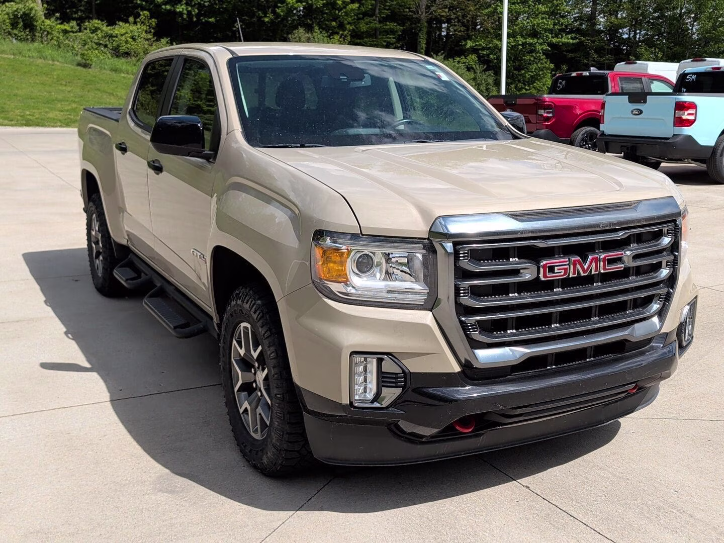 2021 Desert Sand Metallic GMC Canyon 4WD AT4 w/Leather 4X4 Truck