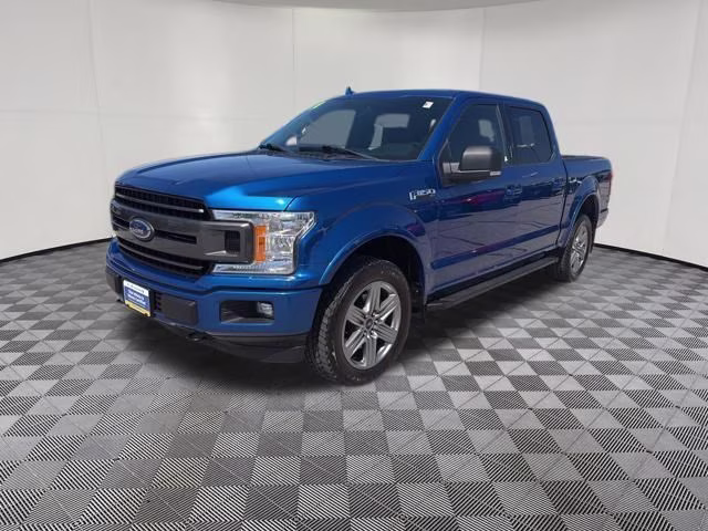2018 Lightning Blue Ford F-150 XLT 4X4 Truck