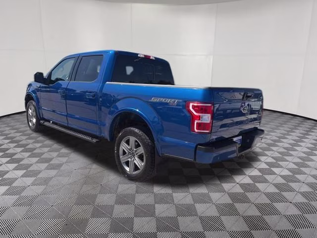 2018 Lightning Blue Ford F-150 XLT 4X4 Truck
