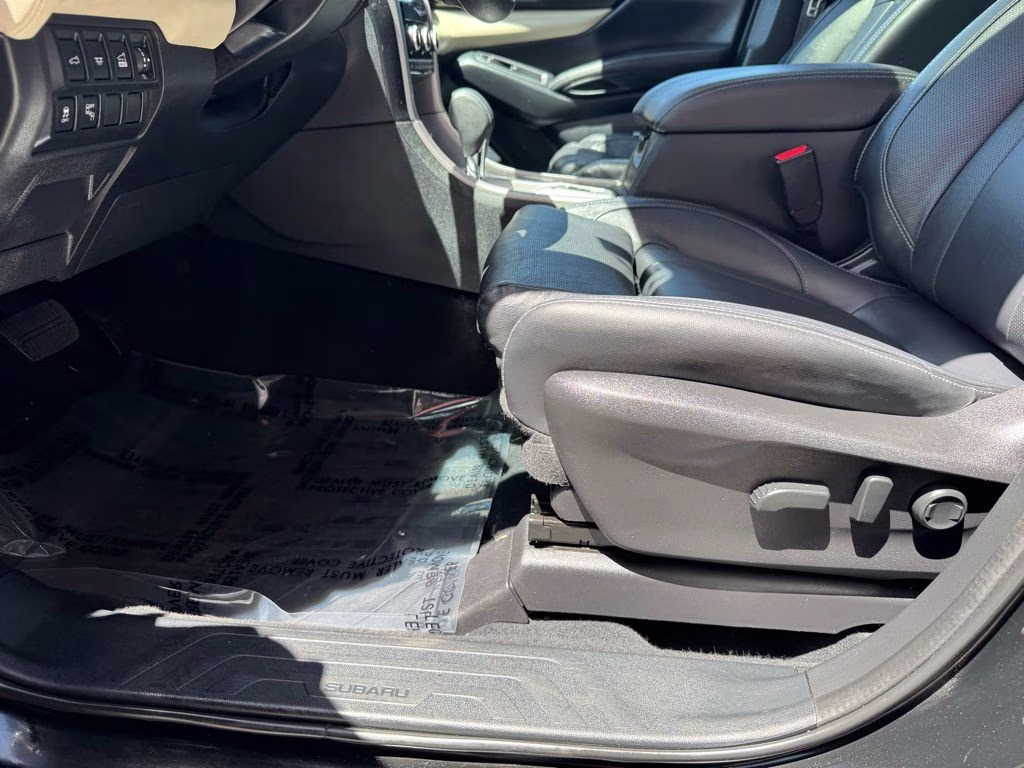 2020 Crystal Black Silica Subaru Ascent Limited AWD SUV
