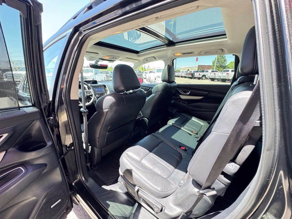 2020 Crystal Black Silica Subaru Ascent Limited AWD SUV