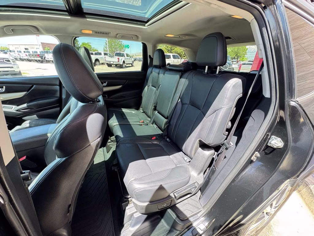 2020 Crystal Black Silica Subaru Ascent Limited AWD SUV