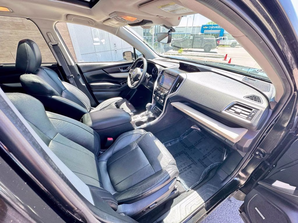 2020 Crystal Black Silica Subaru Ascent Limited AWD SUV