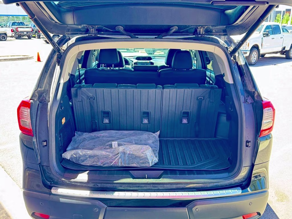 2020 Crystal Black Silica Subaru Ascent Limited AWD SUV