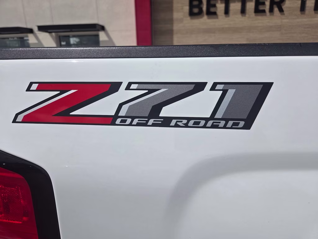2019 Summit White Chevrolet Silverado 2500HD LTZ 4X4 Truck