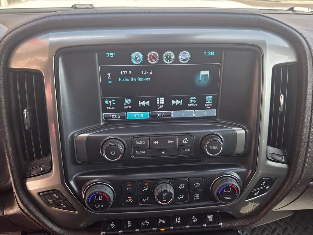 2019 Summit White Chevrolet Silverado 2500HD LTZ 4X4 Truck