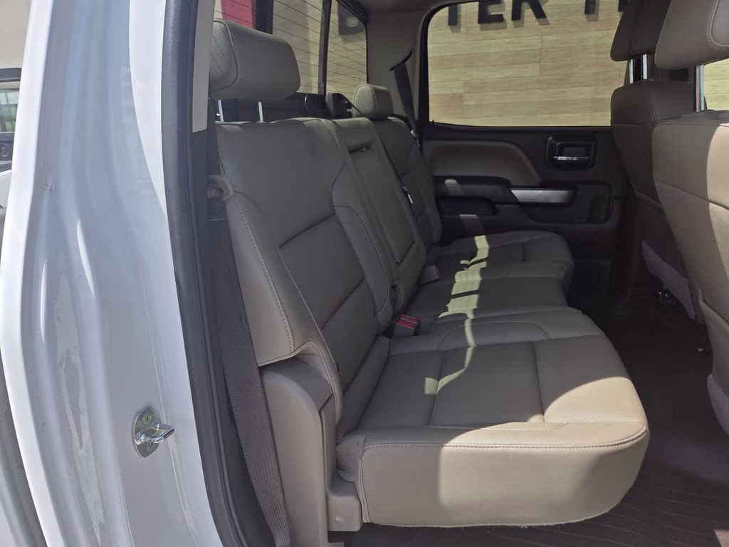 2019 Summit White Chevrolet Silverado 2500HD LTZ 4X4 Truck