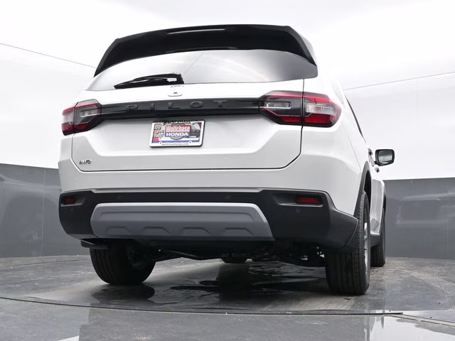 2025 Platinum White Pearl Honda Pilot EX-L AWD SUV