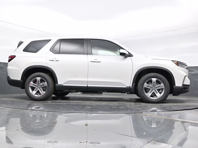 2025 Platinum White Pearl Honda Pilot EX-L AWD SUV