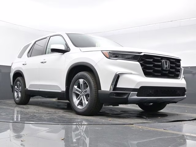 2025 Platinum White Pearl Honda Pilot EX-L AWD SUV