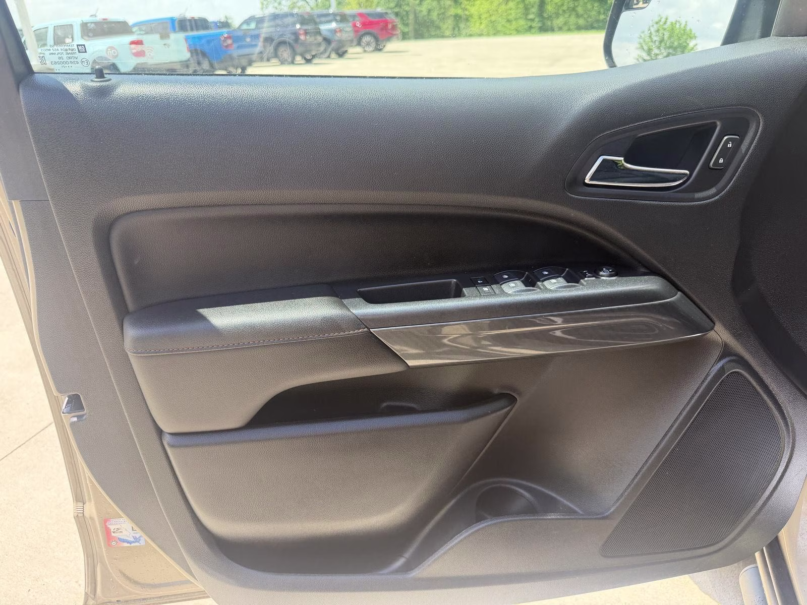2021 Desert Sand Metallic GMC Canyon 4WD AT4 w/Leather 4X4 Truck