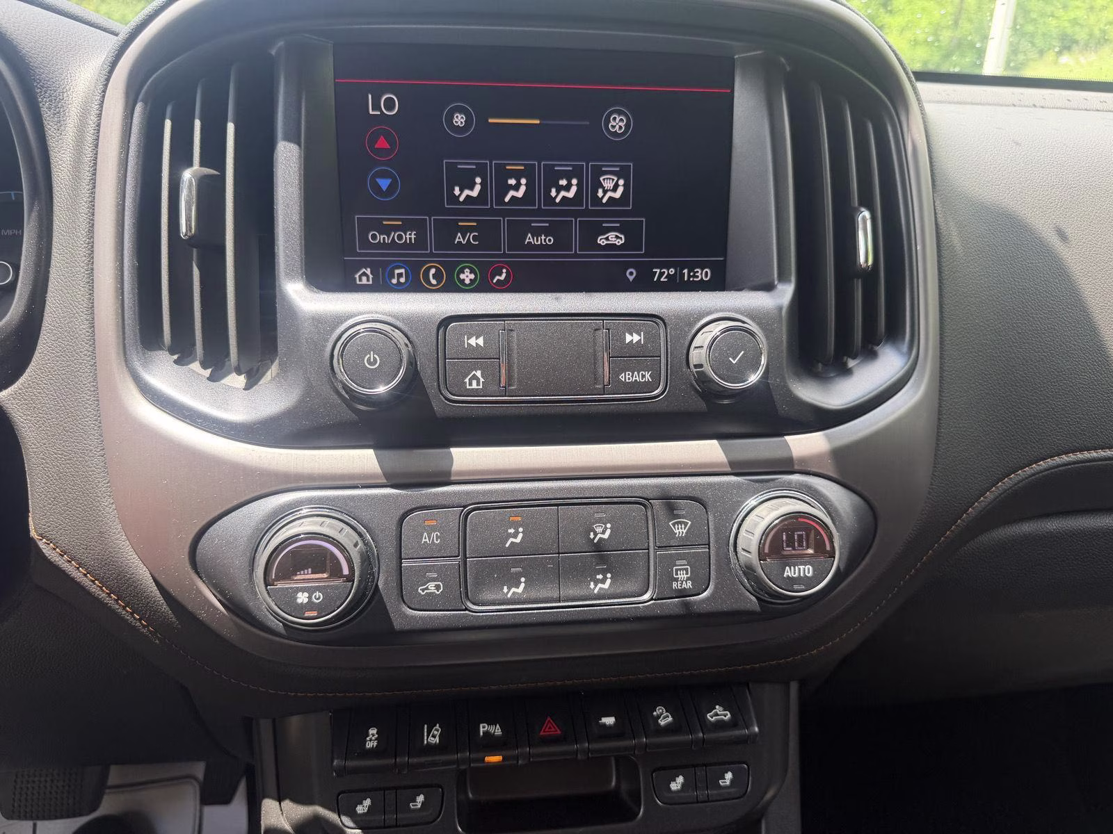 2021 Desert Sand Metallic GMC Canyon 4WD AT4 w/Leather 4X4 Truck