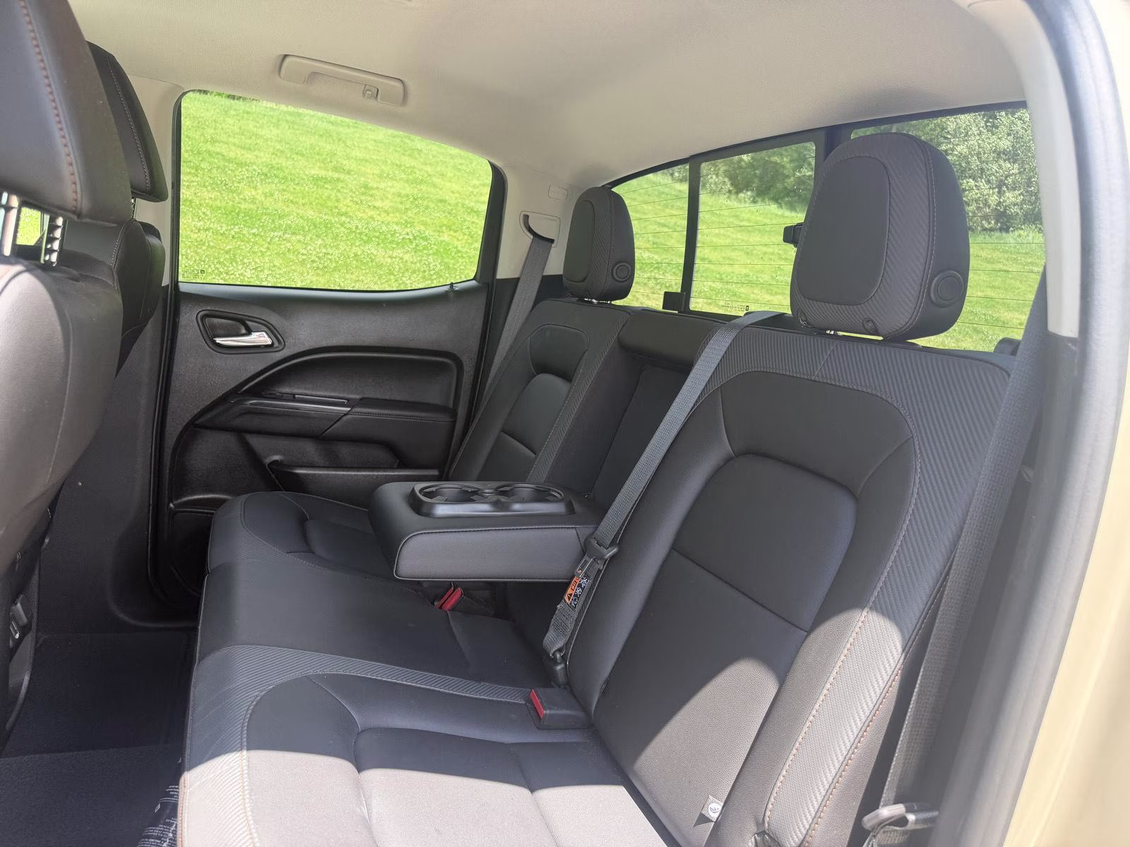 2021 Desert Sand Metallic GMC Canyon 4WD AT4 w/Leather 4X4 Truck