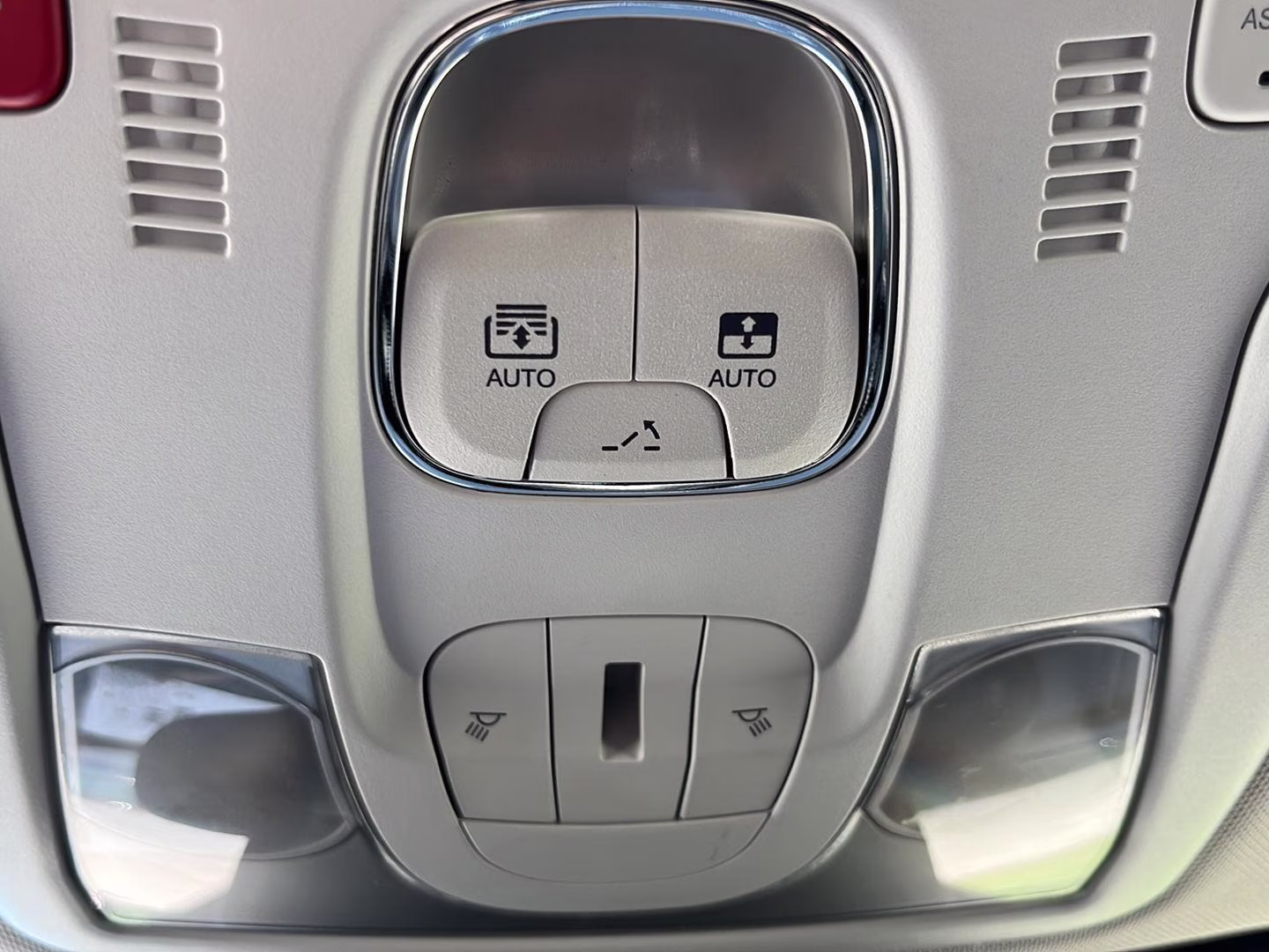 2023 Black Clearcoat Jeep Renegade Latitude 4X4 SUV
