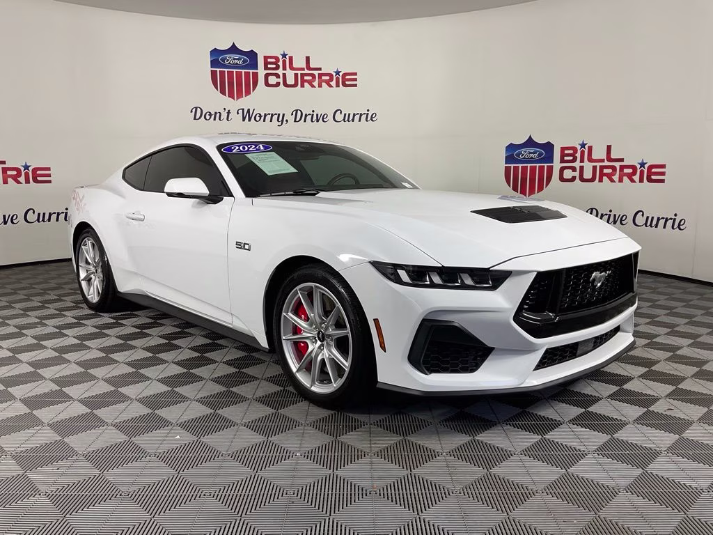 2024 Oxford White Ford Mustang GT Premium RWD Coupe