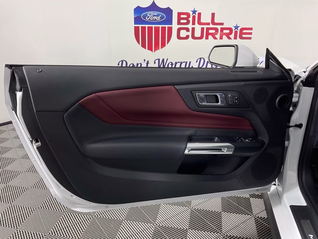 2024 Oxford White Ford Mustang GT Premium RWD Coupe