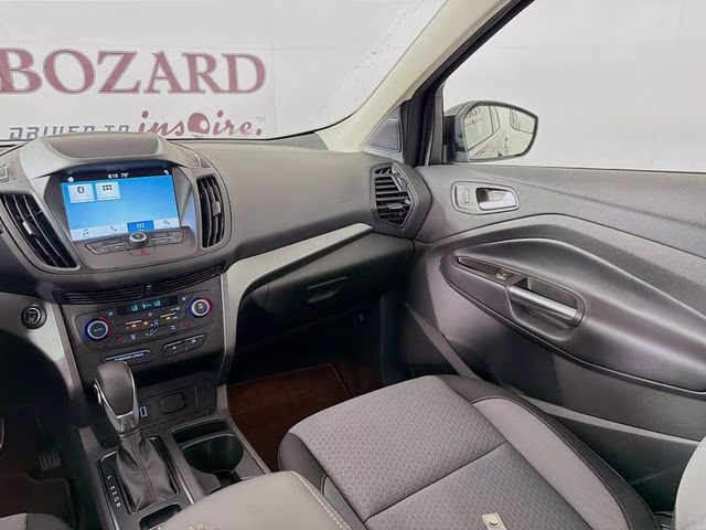 2019 Black Metallic Ford Escape SE 4X4 SUV