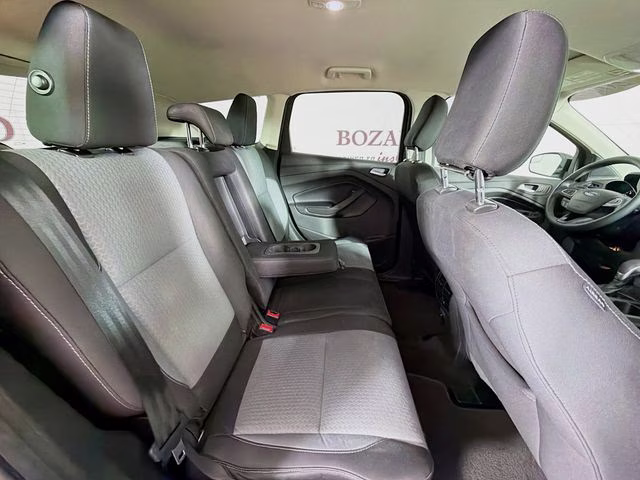 2019 Black Metallic Ford Escape SE 4X4 SUV