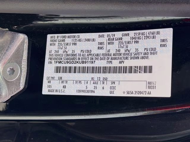 2019 Black Metallic Ford Escape SE 4X4 SUV