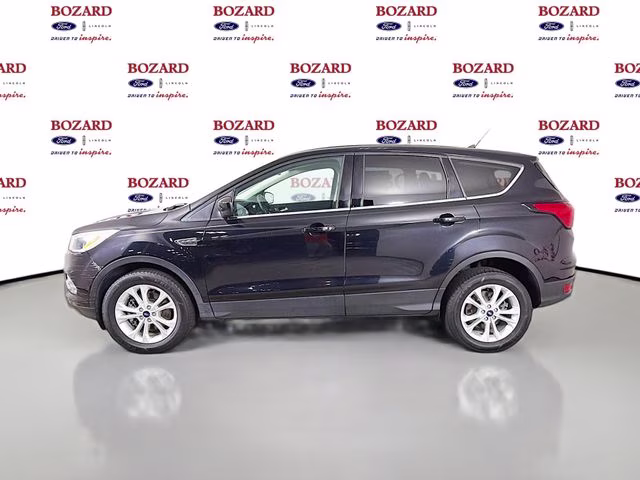 2019 Black Metallic Ford Escape SE 4X4 SUV