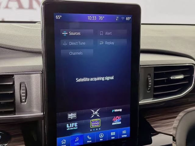 2023 Silver Metallic Ford Explorer Limited RWD SUV