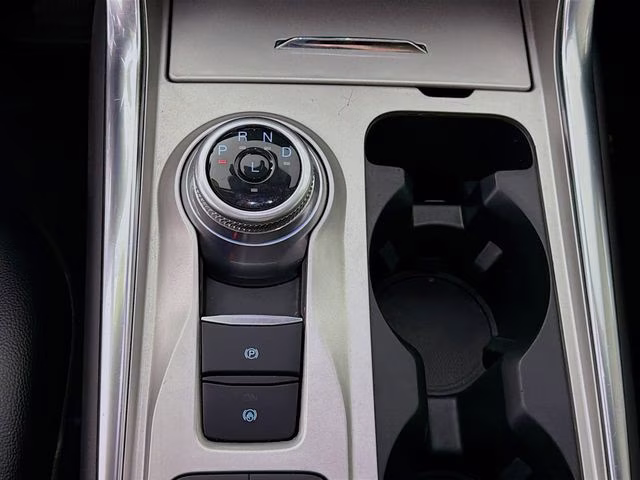 2023 Silver Metallic Ford Explorer Limited RWD SUV