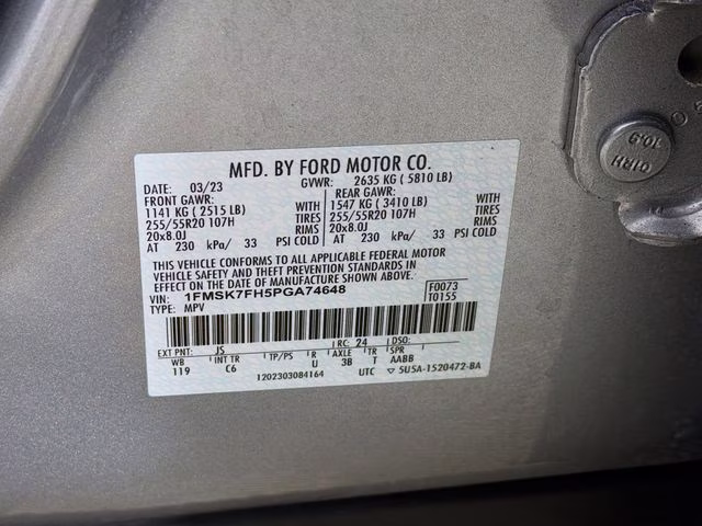 2023 Silver Metallic Ford Explorer Limited RWD SUV
