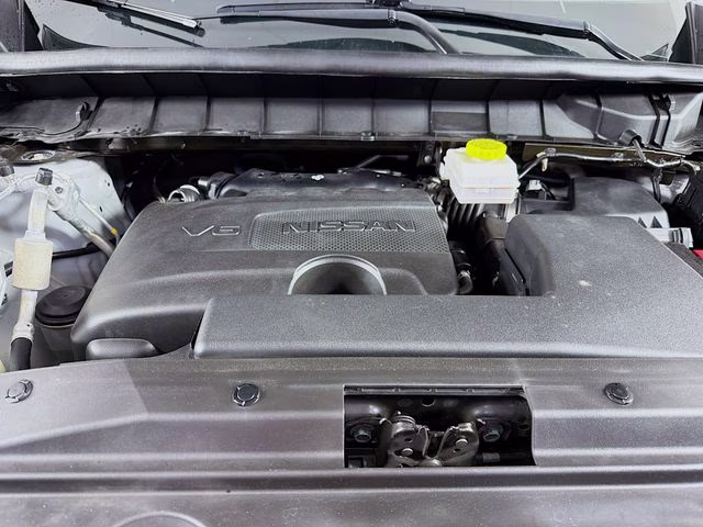 2024 Brilliant Silver Metallic Nissan Pathfinder SL FWD SUV