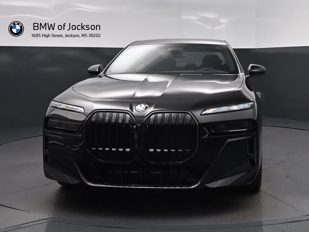 2026 Black Sapphire Metallic BMW 7 Series 760i xDrive AWD Sedan