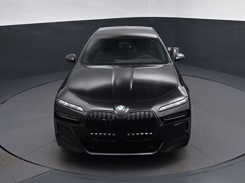 2026 Black Sapphire Metallic BMW 7 Series 760i xDrive AWD Sedan
