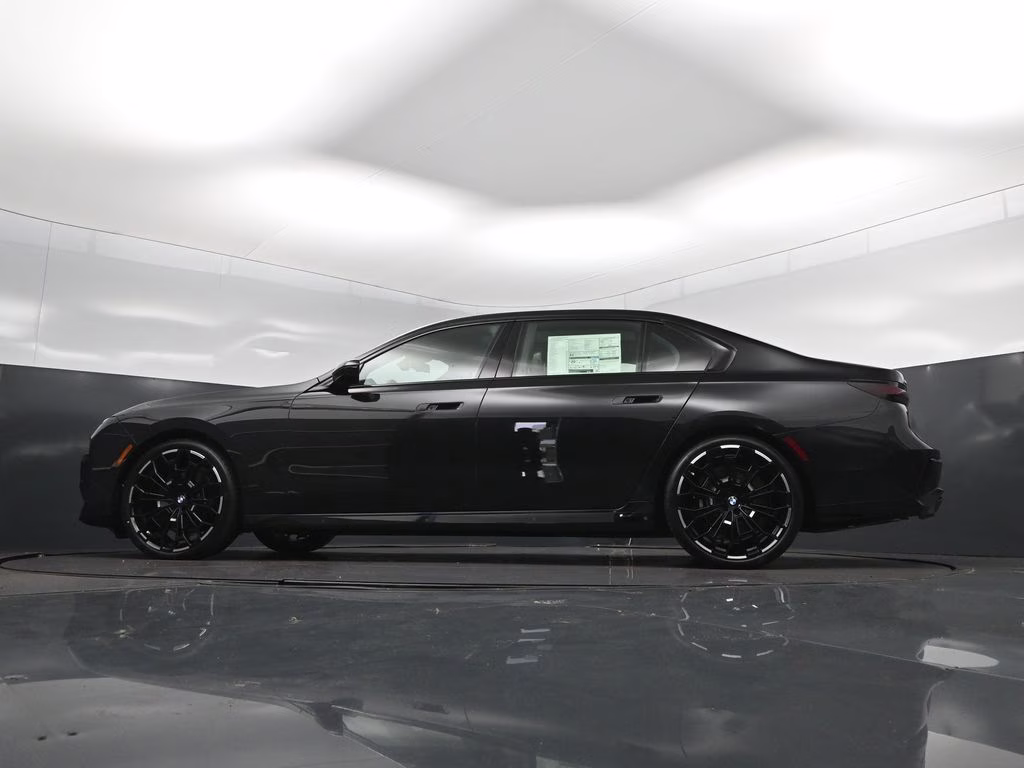 2026 Black Sapphire Metallic BMW 7 Series 760i xDrive AWD Sedan