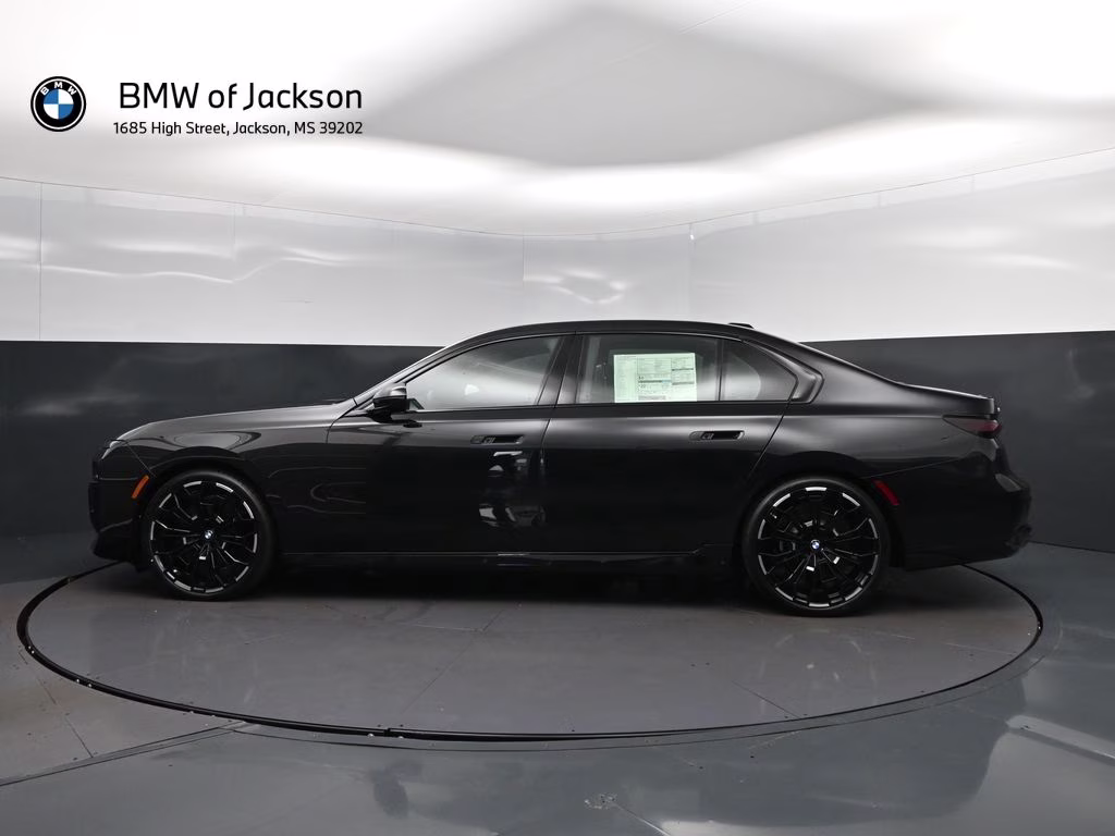 2026 Black Sapphire Metallic BMW 7 Series 760i xDrive AWD Sedan