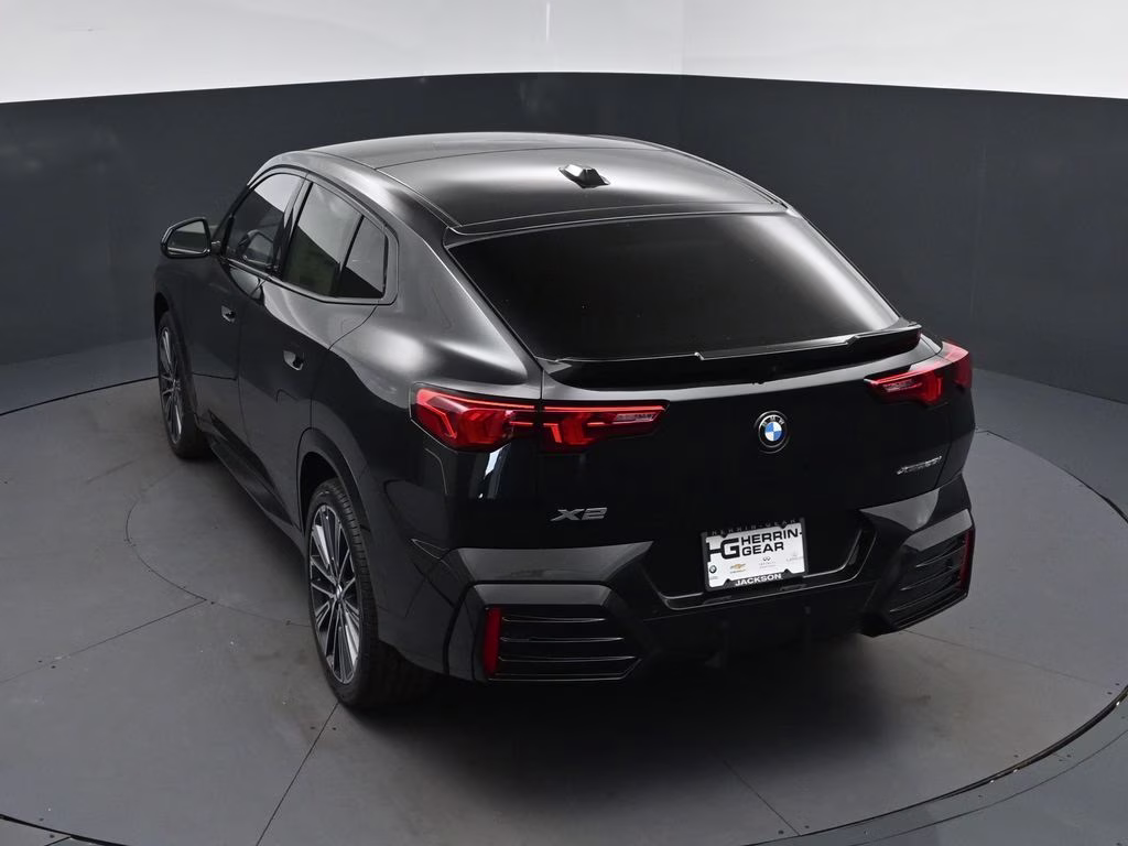 2026 Black Sapphire Metallic BMW X2 xDrive28i AWD SUV
