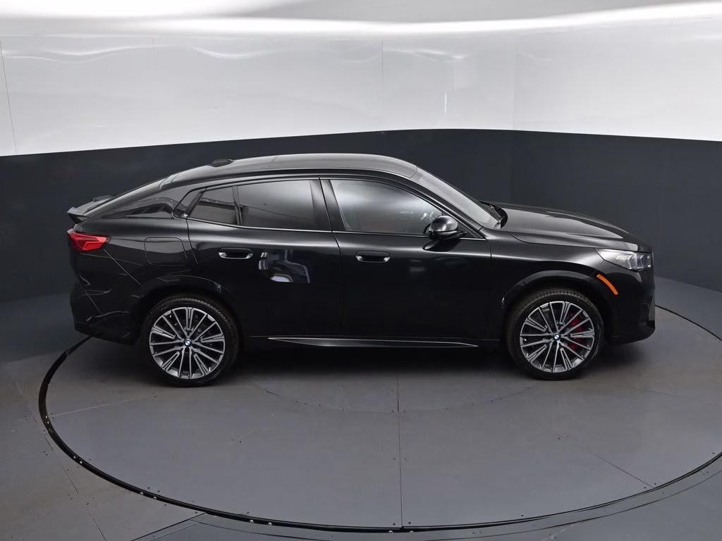 2026 Black Sapphire Metallic BMW X2 xDrive28i AWD SUV
