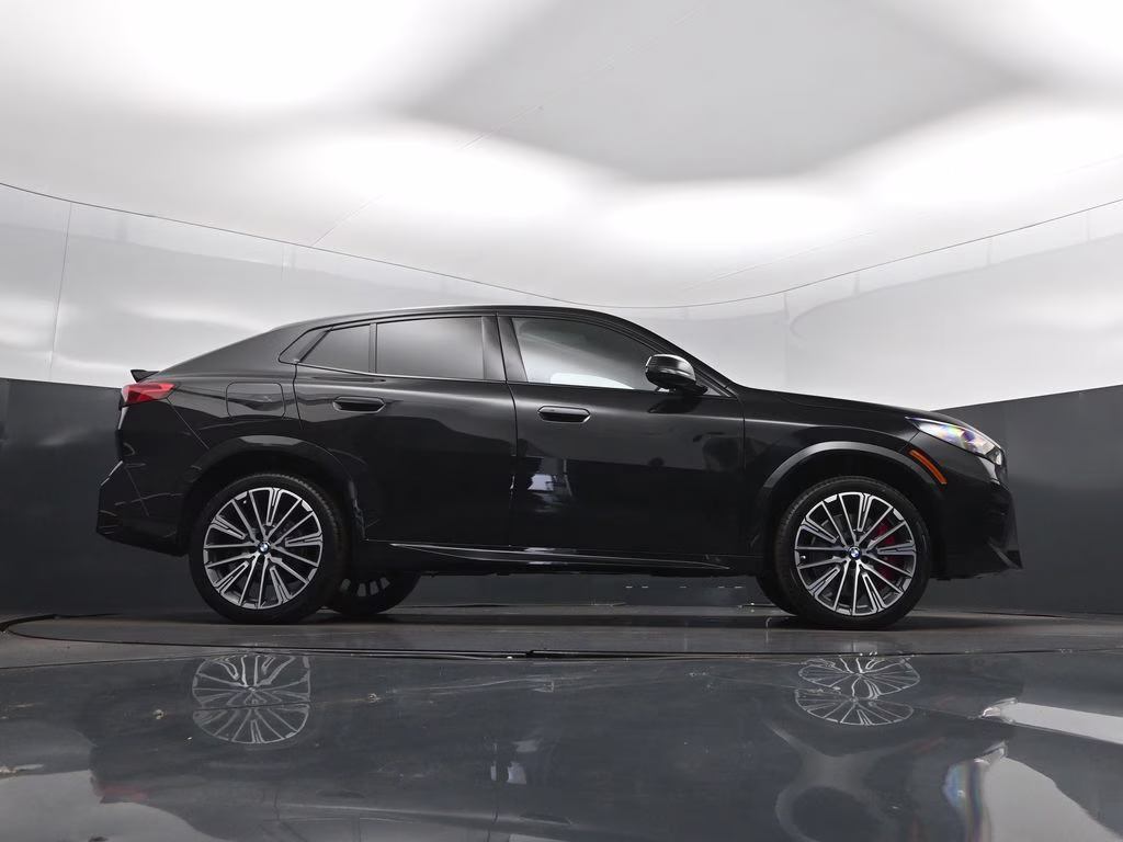 2026 Black Sapphire Metallic BMW X2 xDrive28i AWD SUV