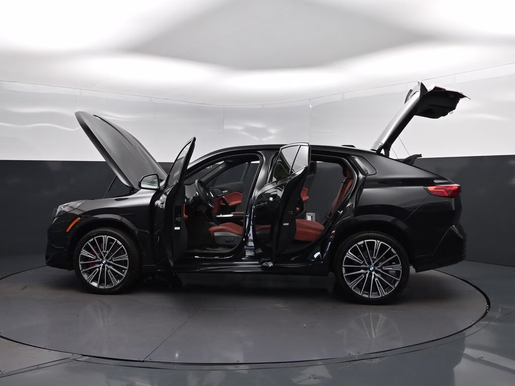 2026 Black Sapphire Metallic BMW X2 xDrive28i AWD SUV